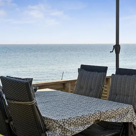 Seaside Near And Nature Calm Holiday home Nyborg